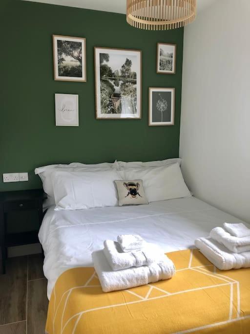Linden Suite Goring Zewnętrze zdjęcie
